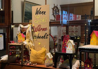 Anker Apotheke Elsfleth Winterdeko